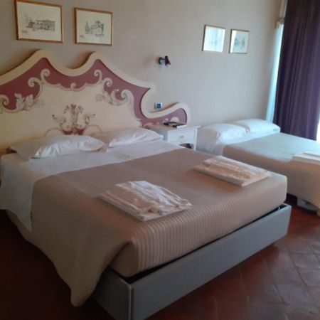 Corte Breda, Agriturismo Bed&Breakfast Chiari Eksteriør billede