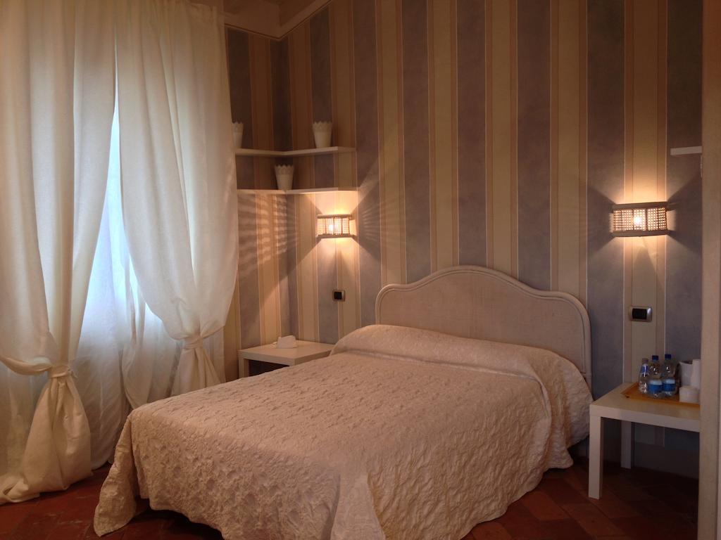Corte Breda, Agriturismo Bed&Breakfast Chiari Værelse billede
