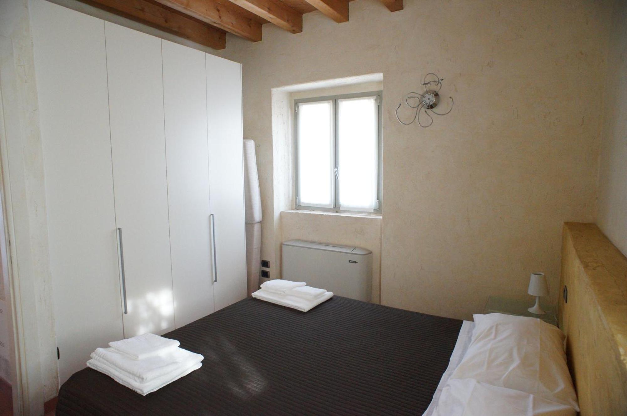 Corte Breda, Agriturismo Bed&Breakfast Chiari Eksteriør billede